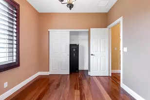 112 Isola Cir, Royal Palm Beach, FL 33411 - Photo 20