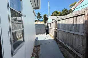 217 E 24th St, Riviera Beach, FL 33404 - Photo 14