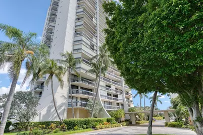 2400 Presidential Way #PH6, West Palm Beach, FL 33401 - Photo 36