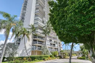 2400 Presidential Way, West Palm Beach, FL 33401 - Photo 36