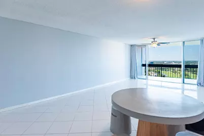 2400 Presidential Way #PH6, West Palm Beach, FL 33401 - Photo 6