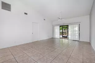 1013 NW 53rd St, Deerfield Beach, FL 33064 - Photo 18