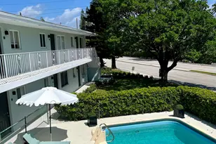 480 W Camino Real, Boca Raton, FL 33432 - Photo 8