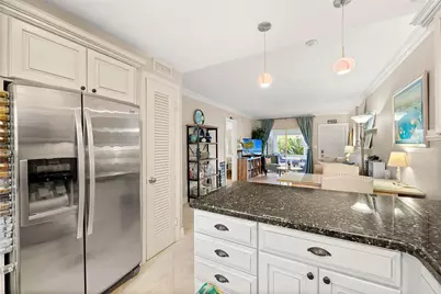 2748 NE 28th #10, Lighthouse Point, FL 33064 - Photo 6