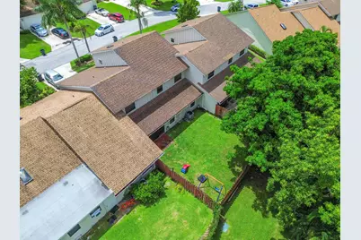11901 Donlin Drive, Wellington, FL 33414 - Photo 32