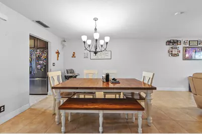 11901 Donlin Drive, Wellington, FL 33414 - Photo 6