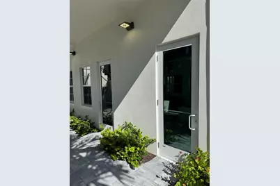 20 NW 6th Avenue, Delray Beach, FL 33444 - Photo 2