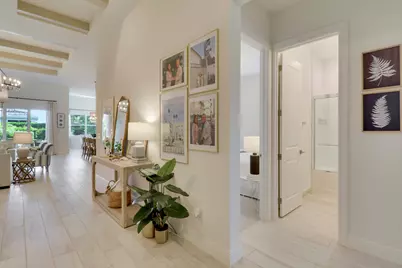 9952 Regency Way, Palm Beach Gardens, FL 33412 - Photo 2
