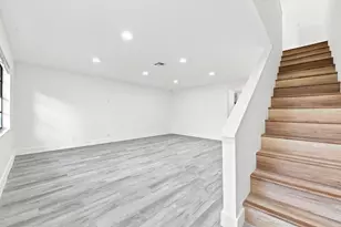621 NW 47th St, Deerfield Beach, FL 33064 - Photo 12