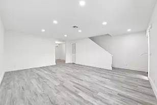 621 NW 47th St, Deerfield Beach, FL 33064 - Photo 4