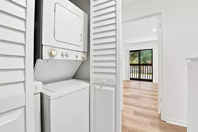621 NW 47th Street, Deerfield Beach, FL 33064 - Photo 10