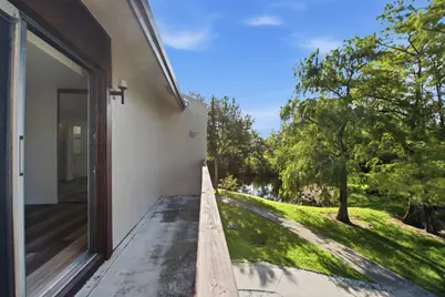 621 NW 47th Street, Deerfield Beach, FL 33064 - Photo 20