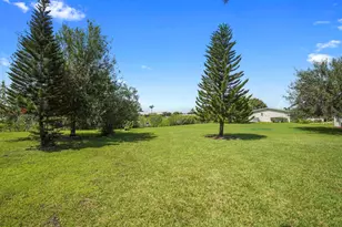 3304 Red Tailed Hawk Dr, Port Saint Lucie, FL 34952 - Photo 30