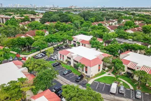 20015 NE 3rd Ct, Miami, FL 33179 - Photo 18