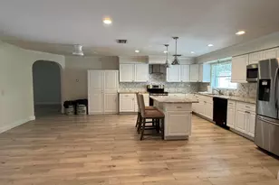 4188 Larch Ave, Palm Beach Gardens, FL 33418 - Photo 6