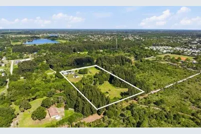 8698 63rd Avenue, Vero Beach, FL 32967 - Photo 2