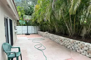 12624 NW 11th Ct, Sunrise, FL 33323 - Photo 18