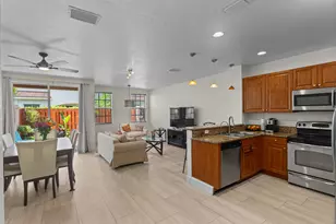 213 Las Brisas Cir, Sunrise, FL 33326 - Photo 2