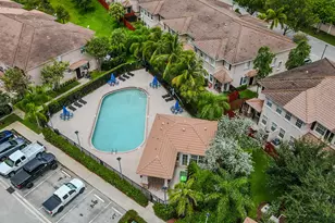 213 Las Brisas Cir, Sunrise, FL 33326 - Photo 70