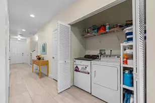 213 Las Brisas Cir, Sunrise, FL 33326 - Photo 50