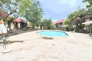 740 NE 199th St, Miami, FL 33179 - Photo 20
