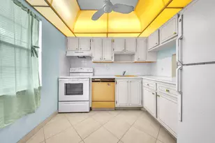 7807 Golf Cir Dr, Margate, FL 33063 - Photo 16
