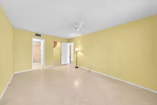 7807 Golf Cir Dr, Margate, FL 33063 - Photo 22