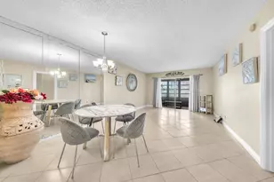 7807 Golf Cir Dr, Margate, FL 33063 - Photo 8