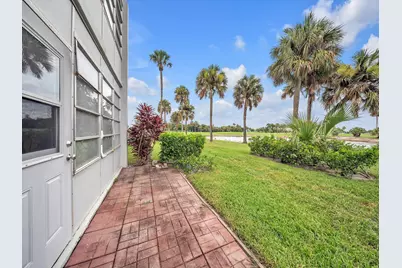 7807 Golf Cir Drive #105, Margate, FL 33063 - Photo 32