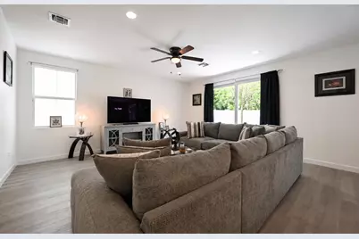 6305 Tenor Drive, West Palm Beach, FL 33413 - Photo 8
