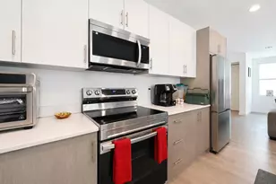 6305 Tenor Dr, West Palm Beach, FL 33413 - Photo 12