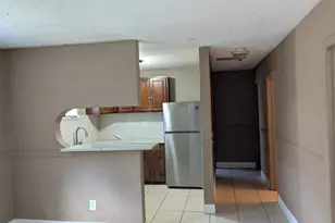 2670 NW 10th St, Pompano Beach, FL 33069 - Photo 2