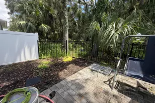5250 Oakland Lake Cir, Fort Pierce, FL 34951 - Photo 12