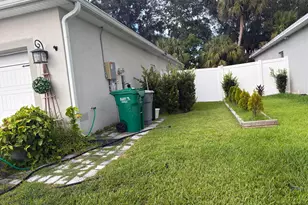5250 Oakland Lake Cir, Fort Pierce, FL 34951 - Photo 4