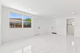 2801 NE 8th Terrace, Pompano Beach, FL 33064 - Photo 8