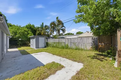 2801 NE 8th Terrace, Pompano Beach, FL 33064 - Photo 30