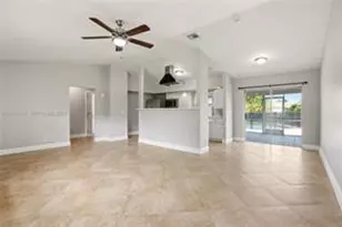 827 NW 87th Ave, Coral Springs, FL 33071 - Photo 4