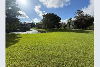 7508 La Paz Boulevard #107, Boca Raton, FL 33433 - Photo 12