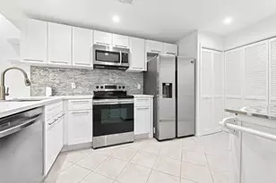 7508 La Paz Blvd, Boca Raton, FL 33433 - Photo 4