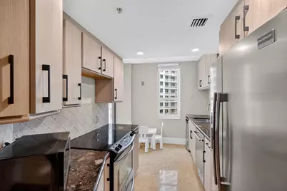 701 Brickell Key Boulevard #1604, Miami, FL 33131 - Photo 24