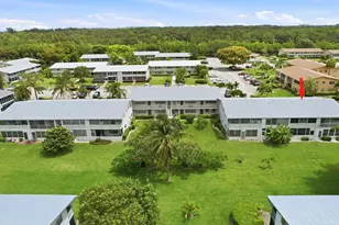 143 Cambridge F, West Palm Beach, FL 33417 - Photo 2