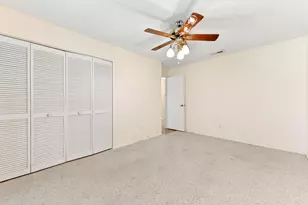 2525 SW Grotto Cir, Port Saint Lucie, FL 34953 - Photo 20