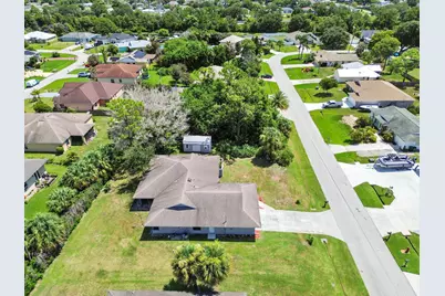 2525 SW Grotto Circle, Port Saint Lucie, FL 34953 - Photo 34