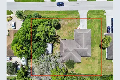 2525 SW Grotto Circle, Port Saint Lucie, FL 34953 - Photo 2