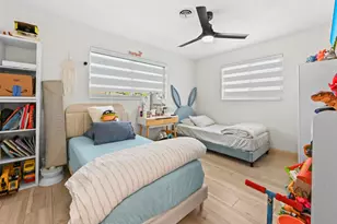 1100 N 57th Terrace, Hollywood, FL 33021 - Photo 12
