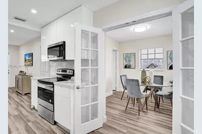 221 NW 51st Street, Fort Lauderdale, FL 33309 - Photo 10
