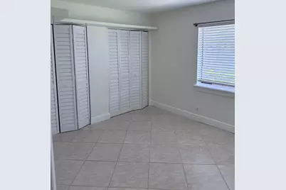 261 Wimbledon Lake Drive, Plantation, FL 33324 - Photo 18