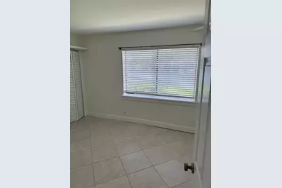 261 Wimbledon Lake Drive, Plantation, FL 33324 - Photo 16