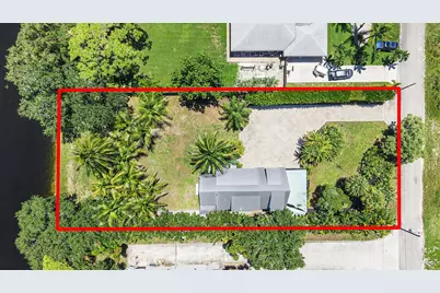 7044 Thompson Road, Boynton Beach, FL 33426 - Photo 2