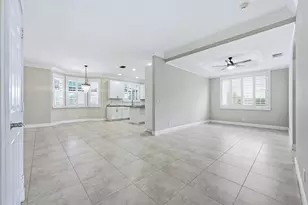 15562 Cypress Park Dr, Wellington, FL 33414 - Photo 6